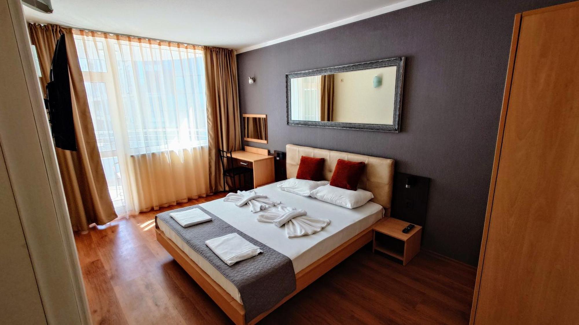 Favorit Aparthotel 써니비치 외부 사진