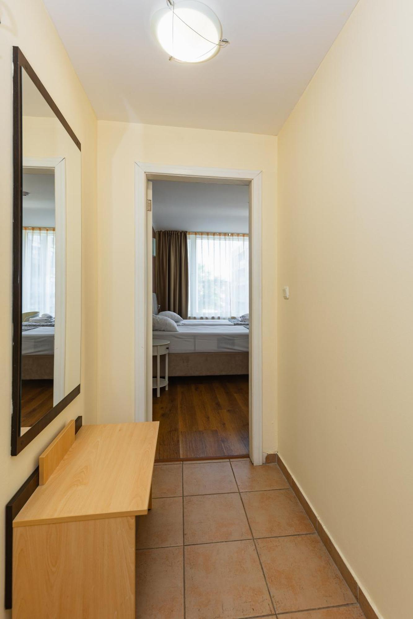 Favorit Aparthotel 써니비치 외부 사진
