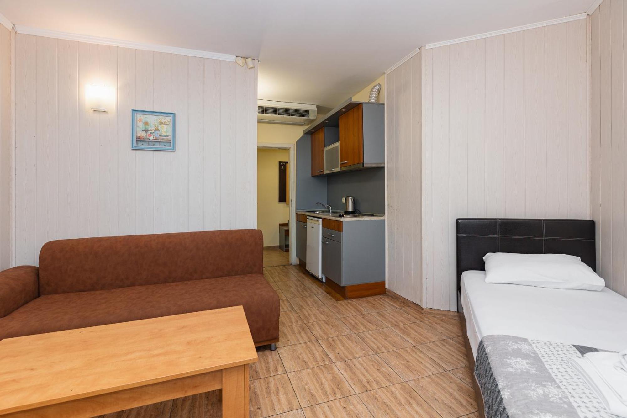 Favorit Aparthotel 써니비치 외부 사진