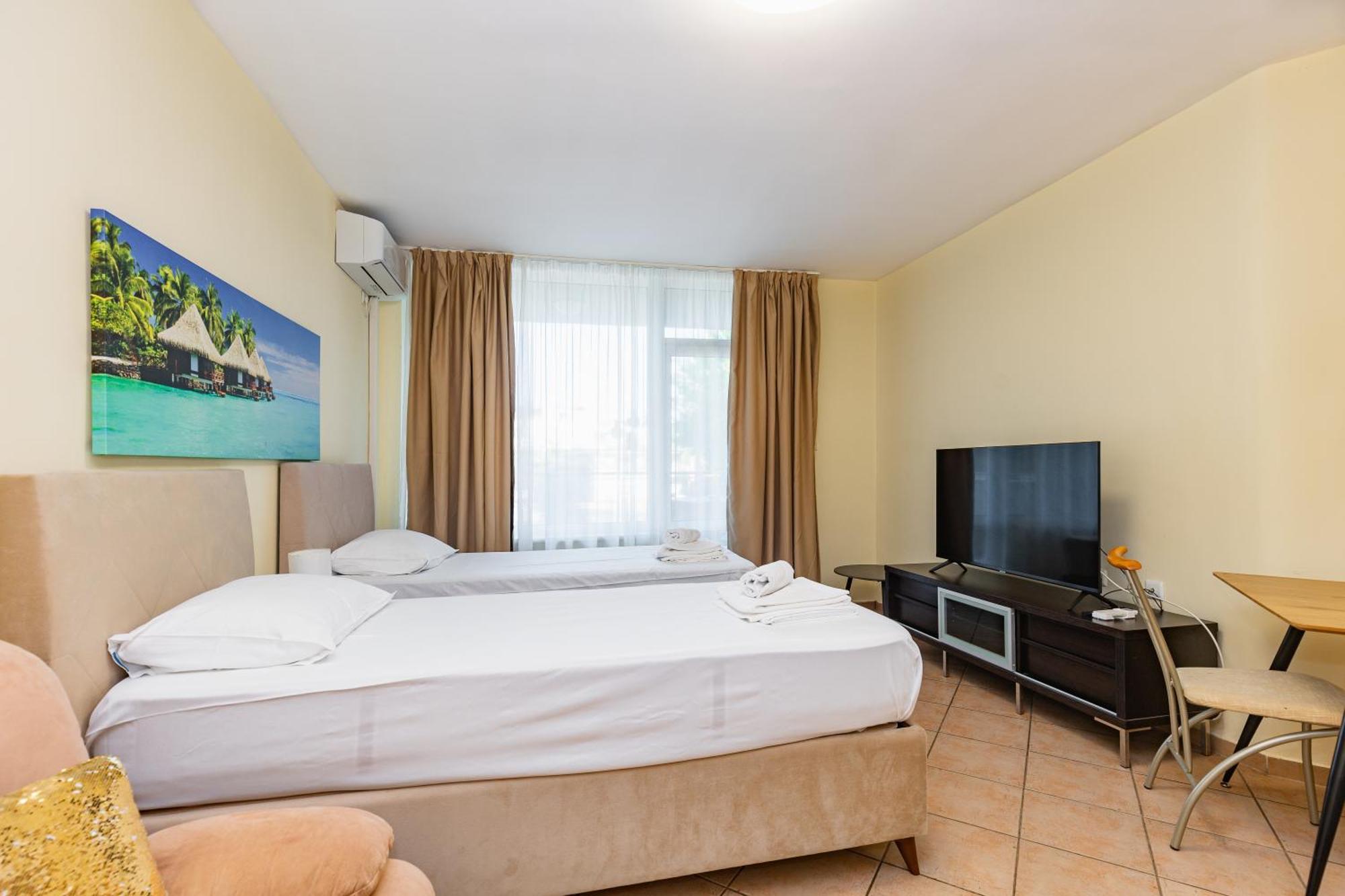Favorit Aparthotel 써니비치 외부 사진