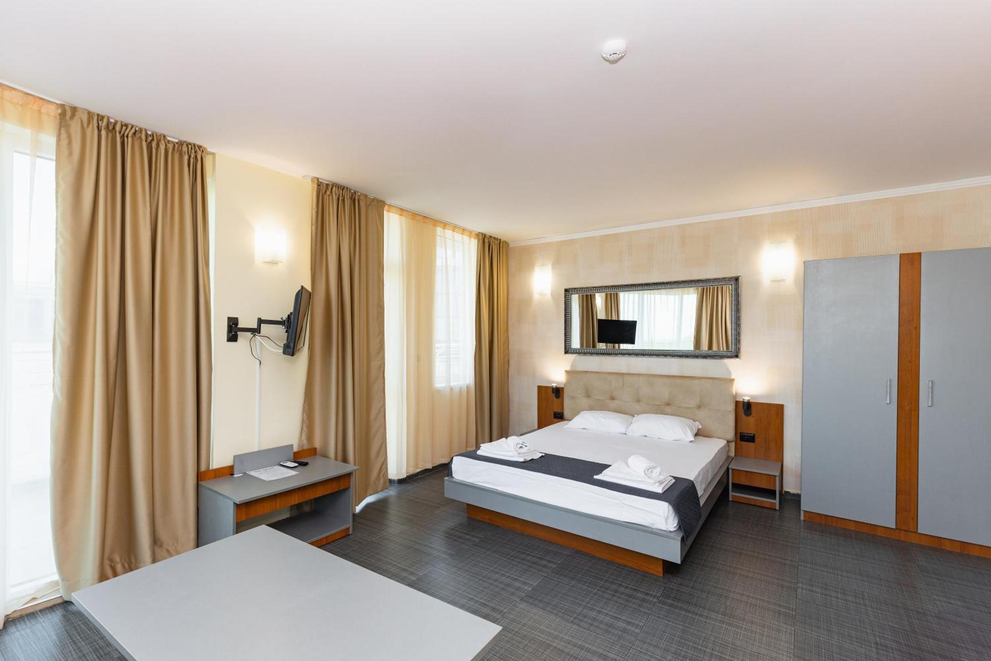 Favorit Aparthotel 써니비치 외부 사진